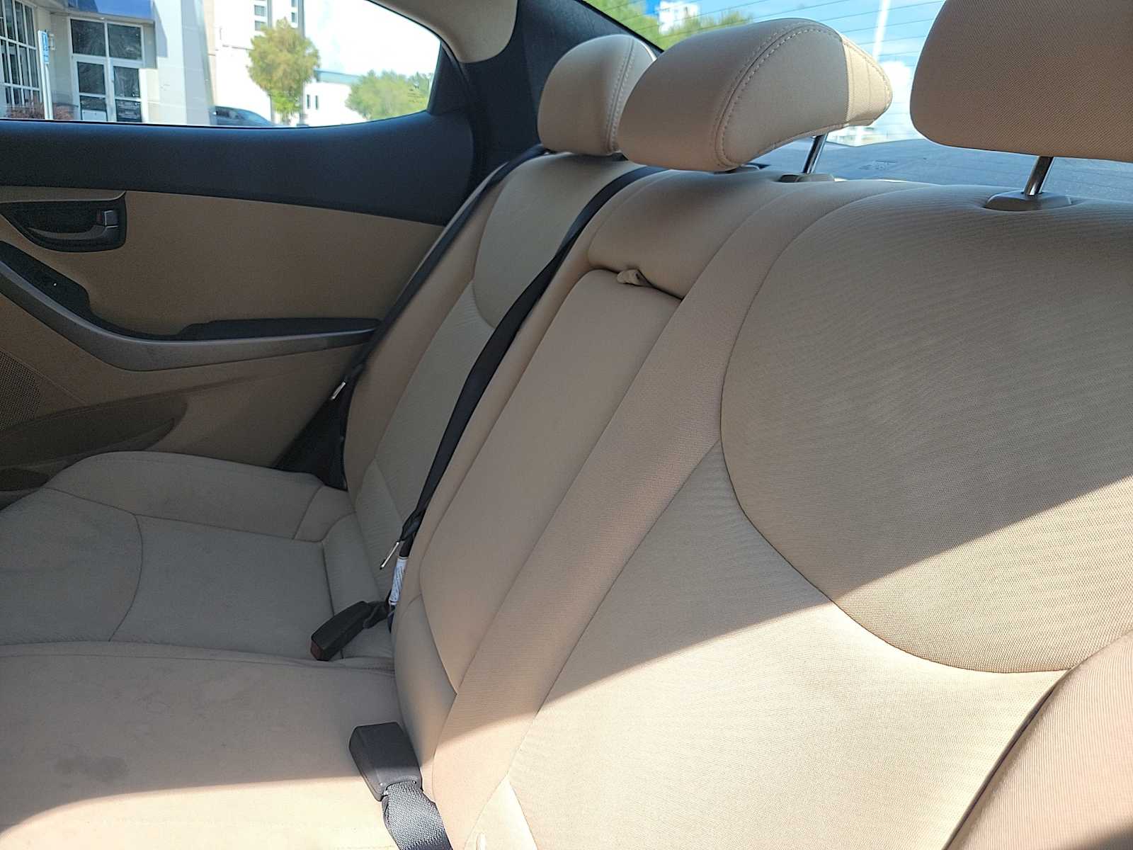 Thumbnail: 2013 Hyundai Elantra - 9