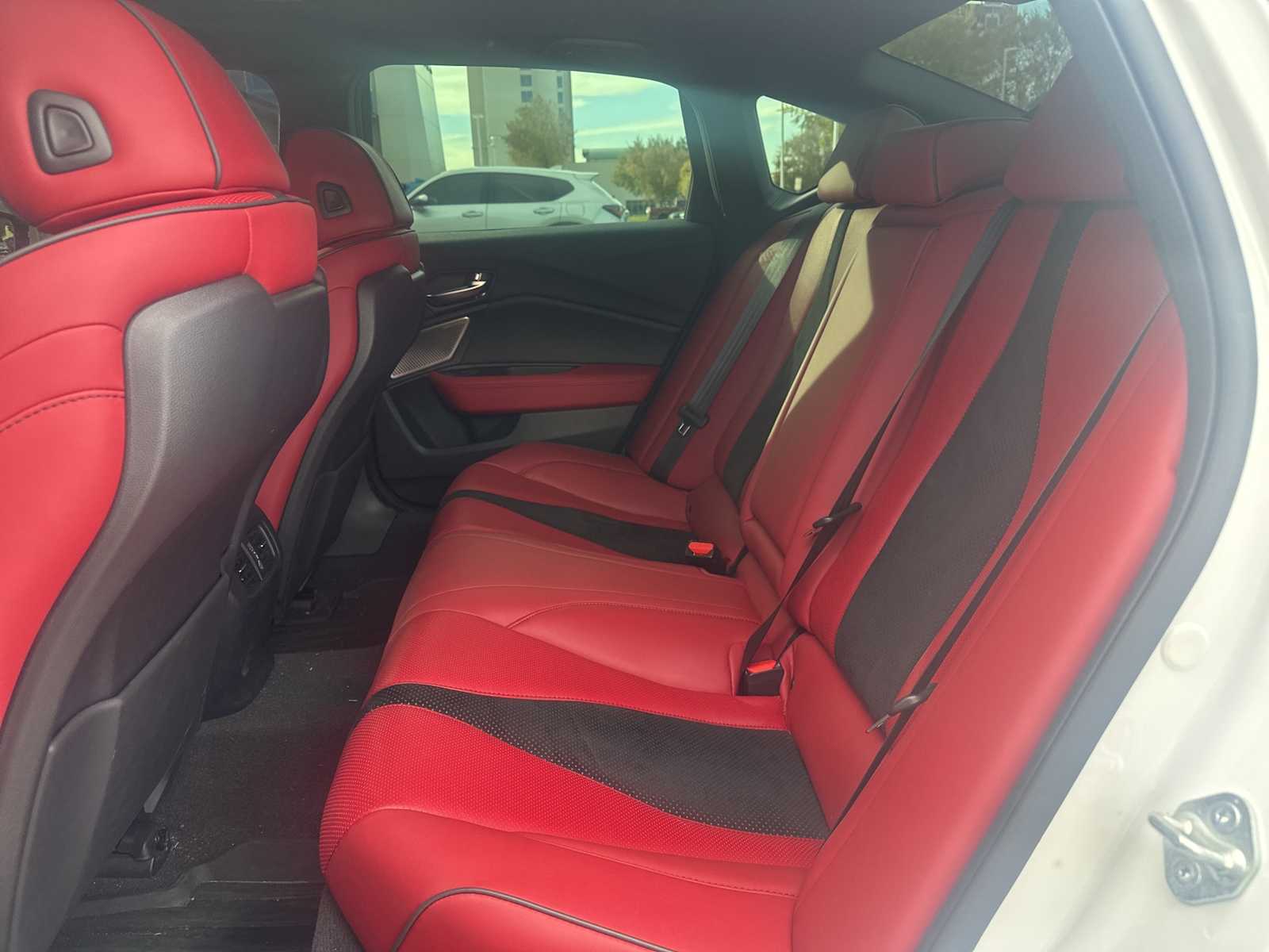 Thumbnail: 2022 Acura TLX - 7