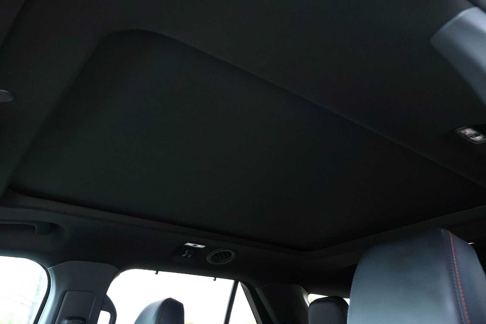 Thumbnail: 2025 Ford Explorer - 28