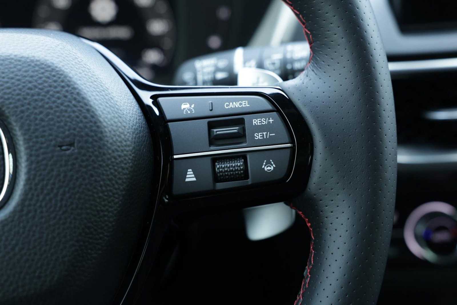 Thumbnail: 2025 Acura ADX - 20