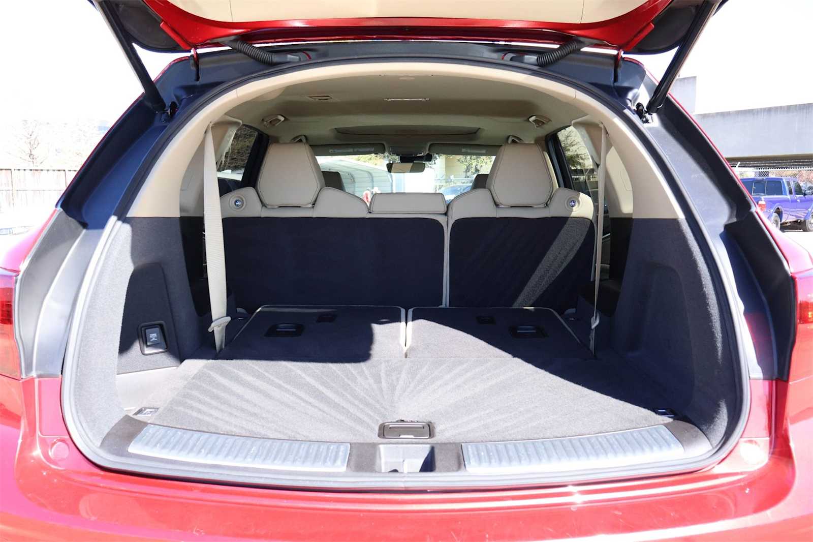 Thumbnail: 2020 Acura MDX - 19