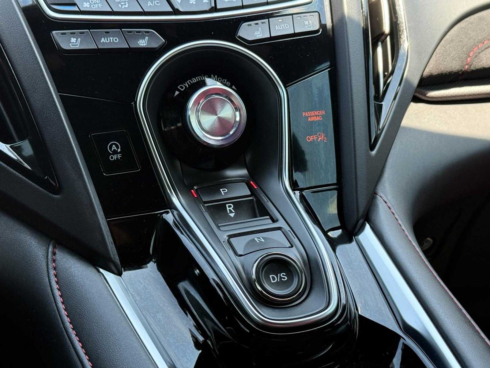 2025 Acura RDX Base 17