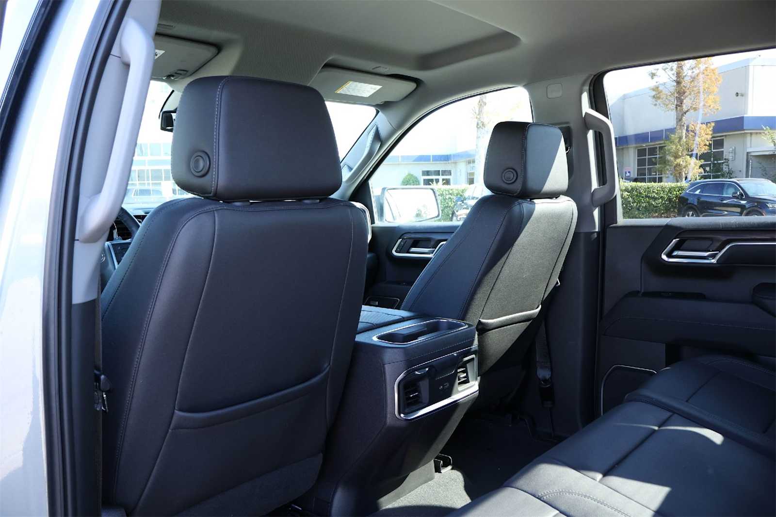 Thumbnail: 2023 GMC Sierra 1500 - 12