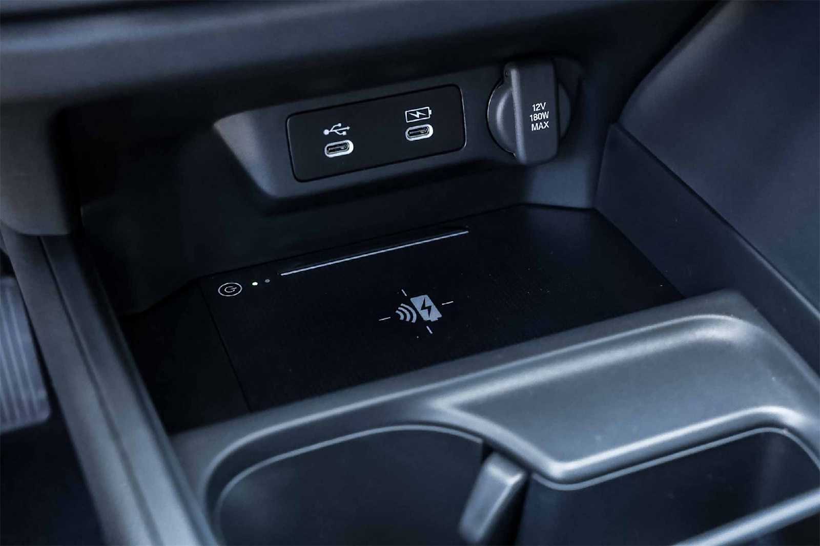 Thumbnail: 2025 Acura ADX - 23