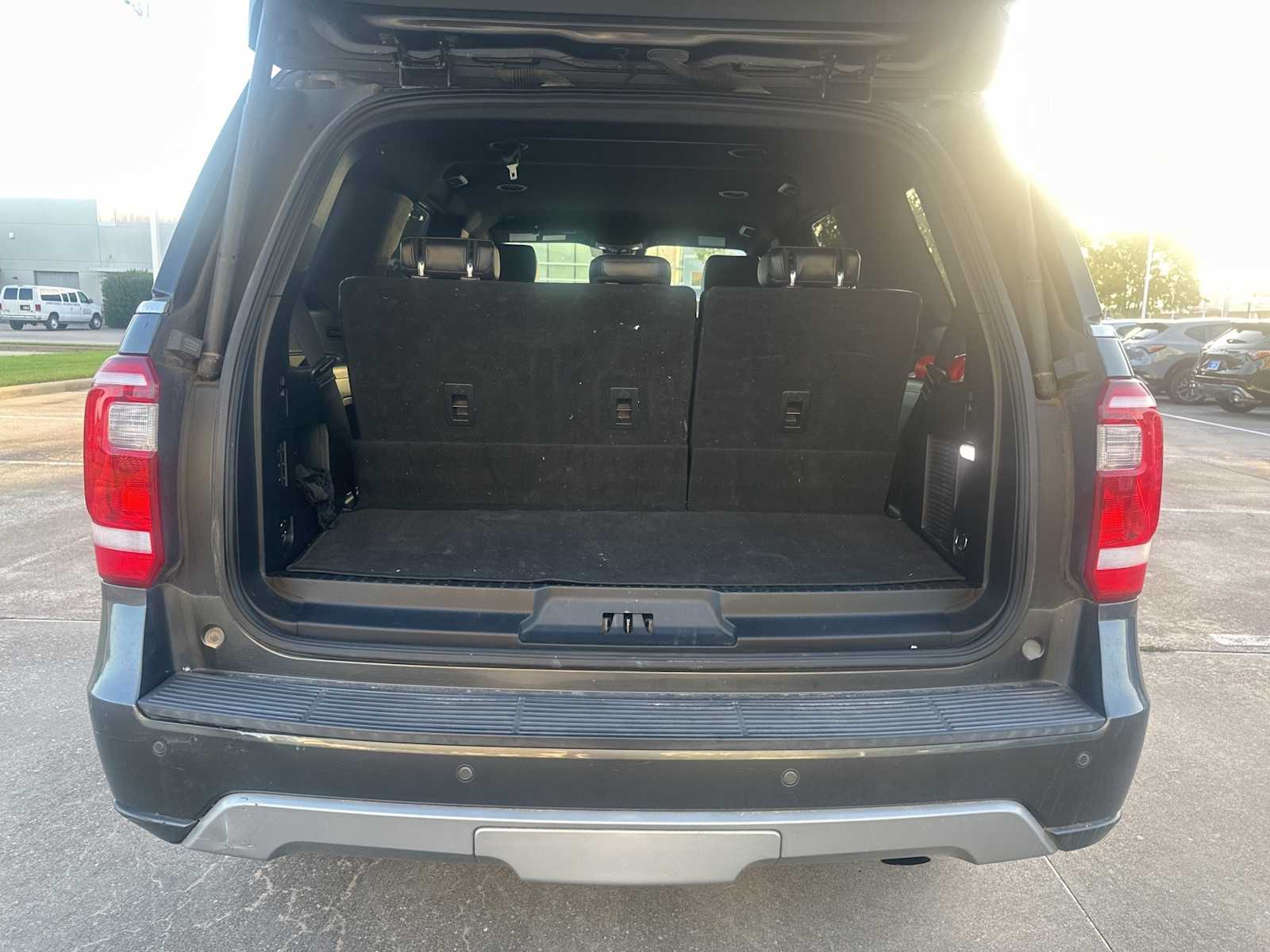Thumbnail: 2019 Ford Expedition - 10
