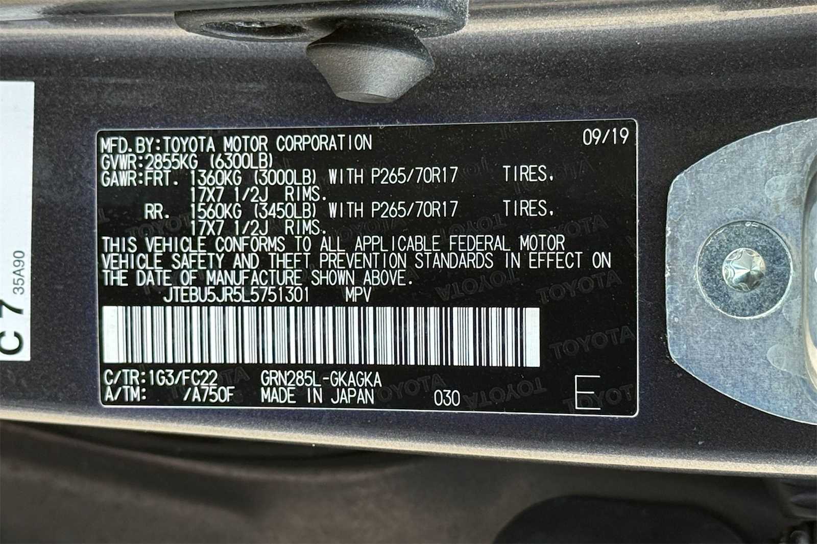 Thumbnail: 2020 Toyota 4Runner - 21