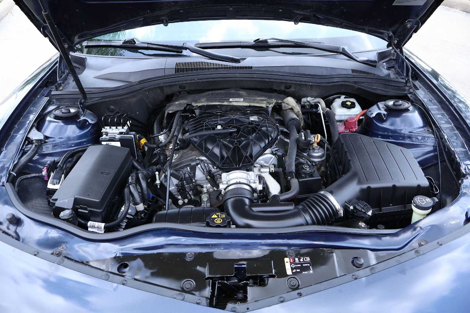 Thumbnail: 2015 Chevrolet Camaro - 9