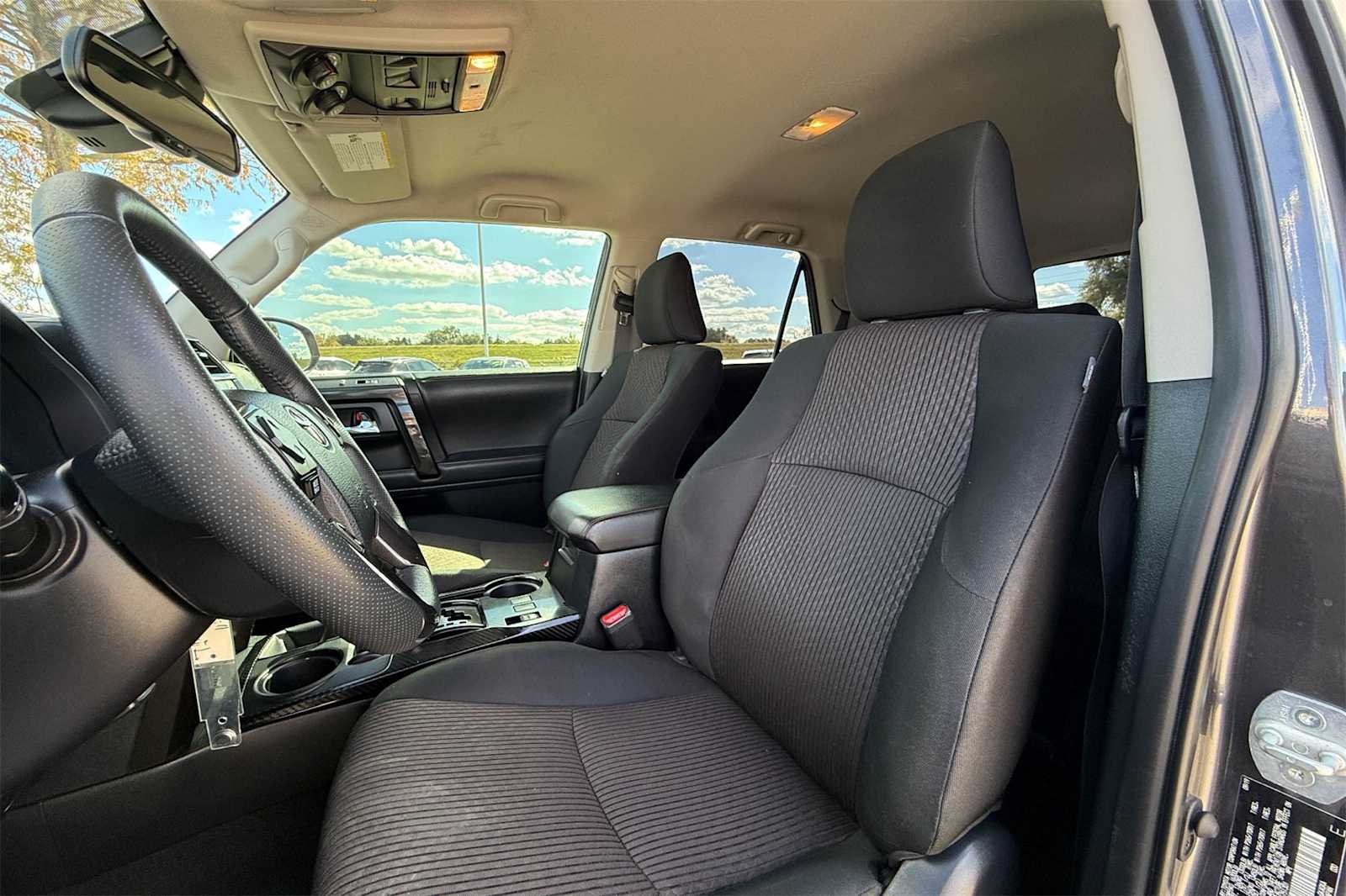 Thumbnail: 2020 Toyota 4Runner - 11