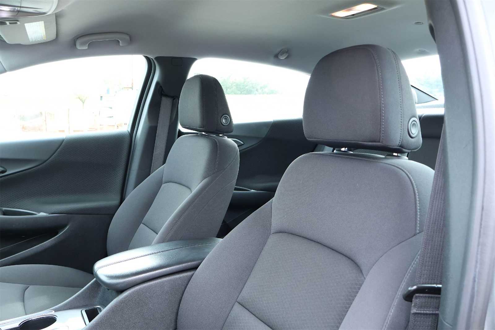 Thumbnail: 2023 Chevrolet Malibu - 11