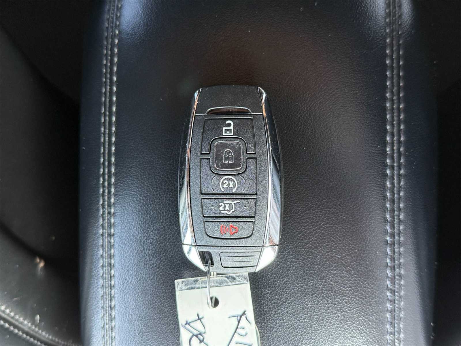 Thumbnail: 2019 Lincoln MKC - 20