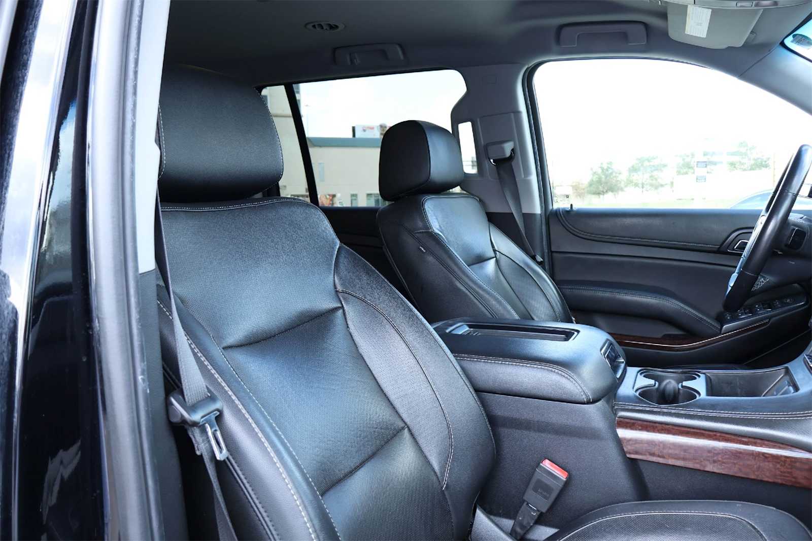 Thumbnail: 2019 GMC Yukon XL - 14