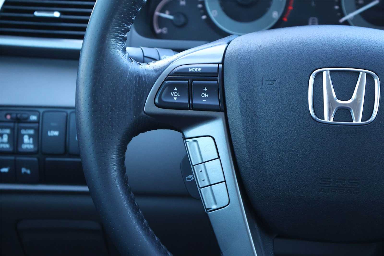 Thumbnail: 2016 Honda Odyssey - 22