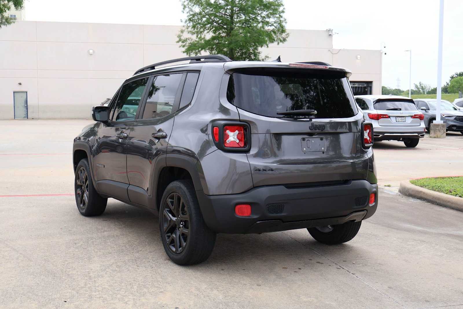 Thumbnail: 2016 Jeep Renegade - 4