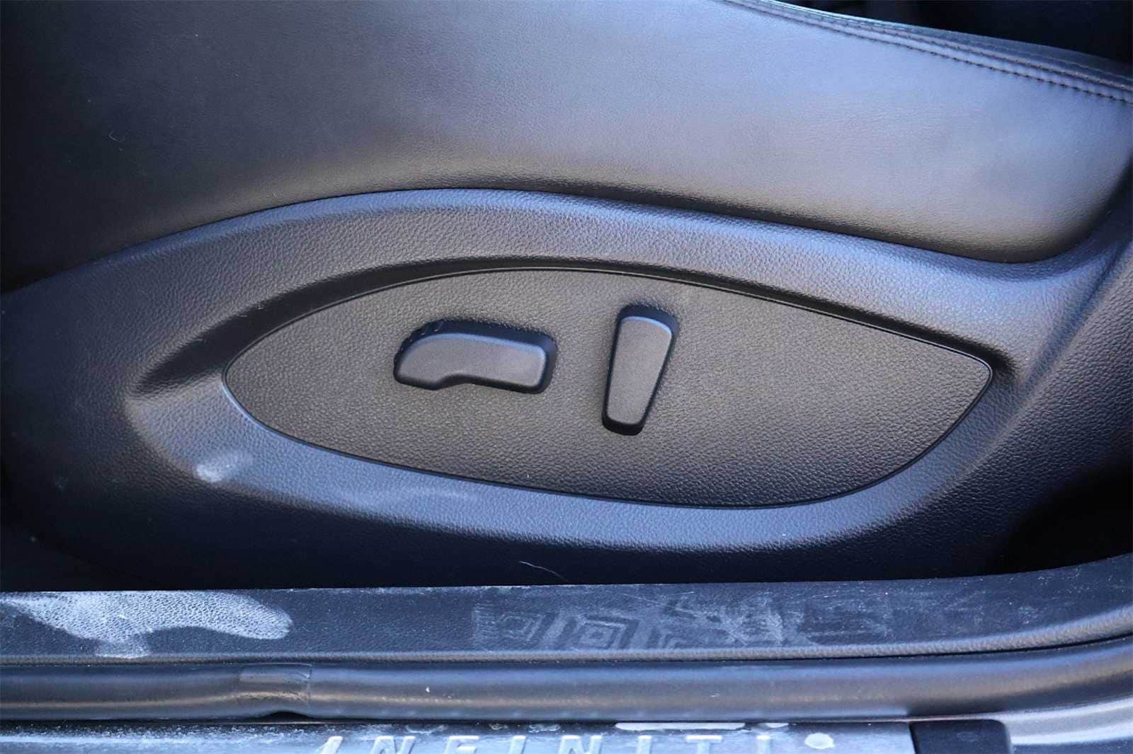 Thumbnail: 2017 INFINITI QX50 - 24