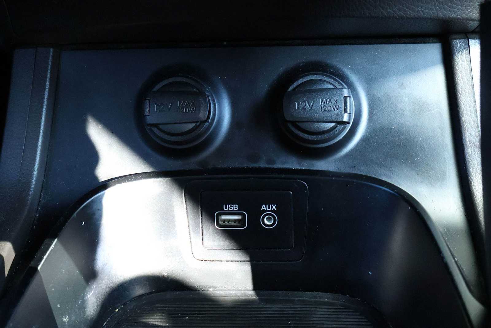 Thumbnail: 2017 Hyundai Santa Fe - 25