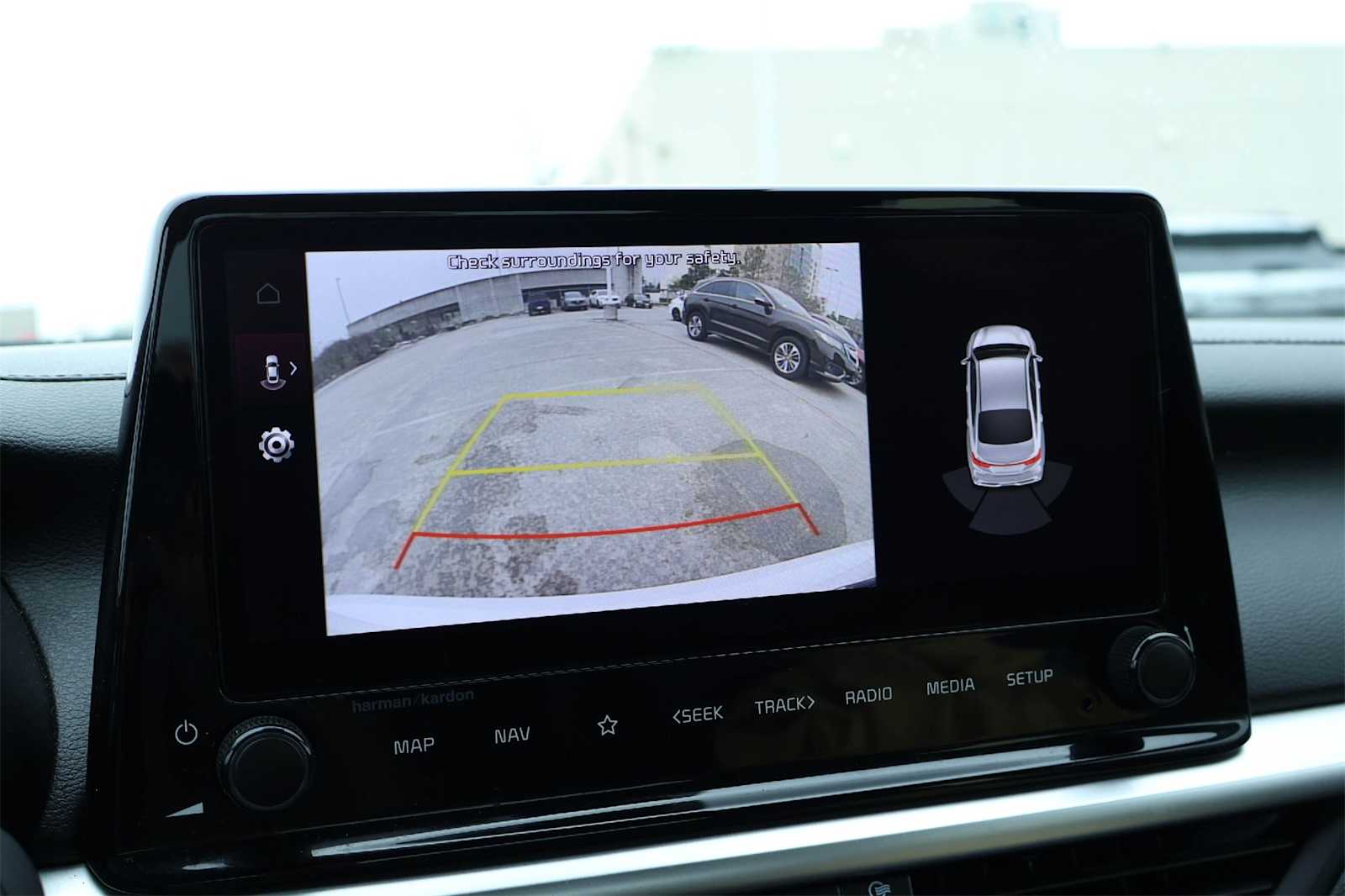 Thumbnail: 2022 Kia Forte - 28