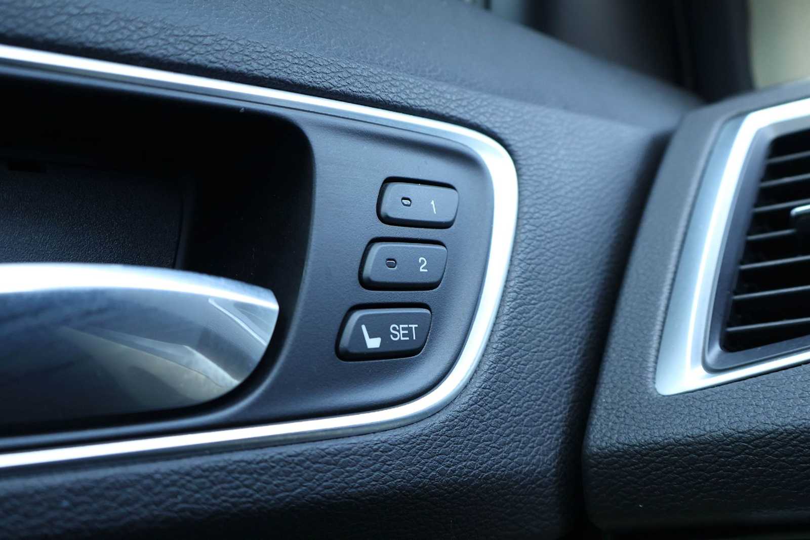 Thumbnail: 2018 Acura TLX - 25