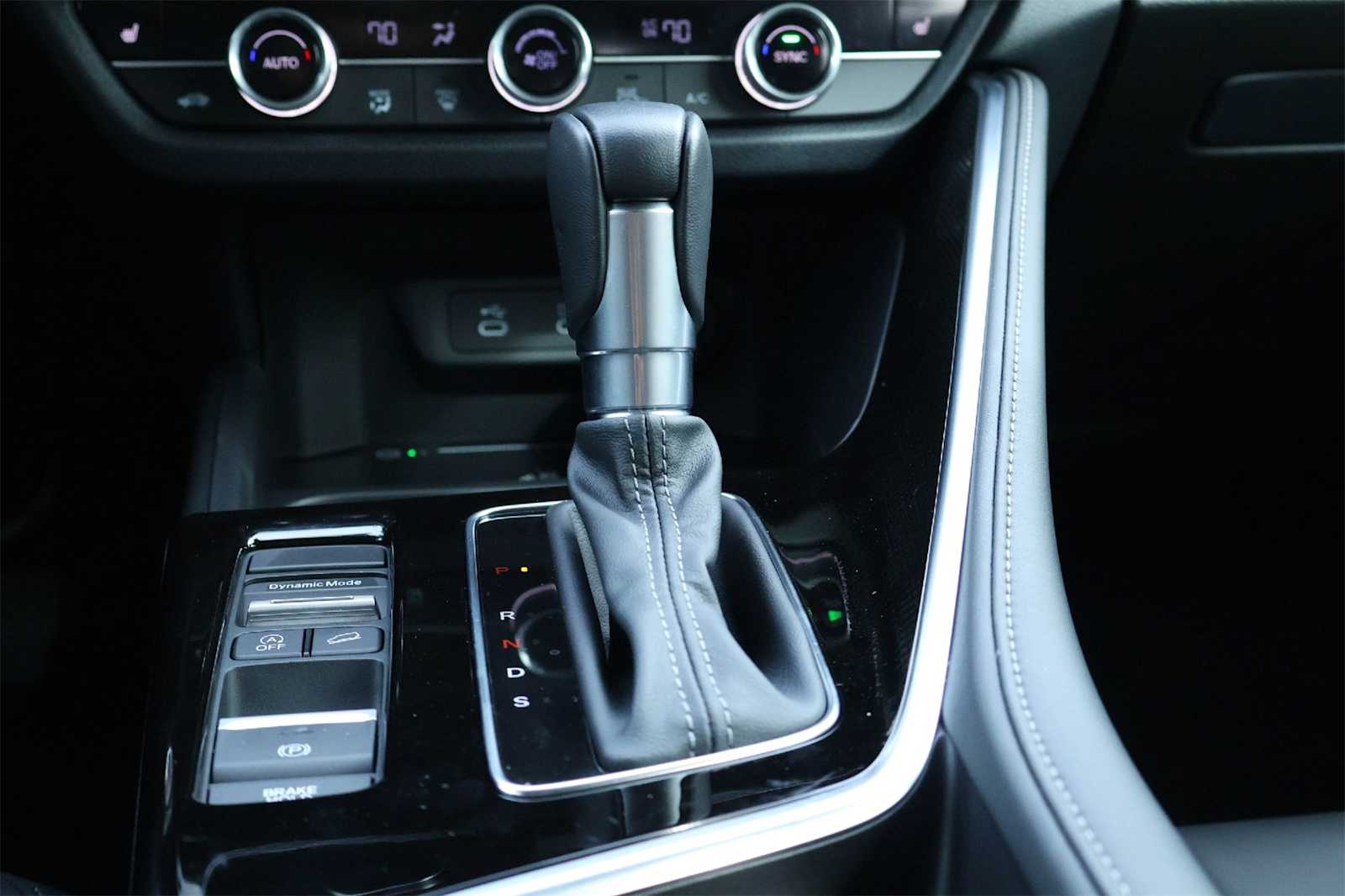 Thumbnail: 2025 Acura ADX - 17