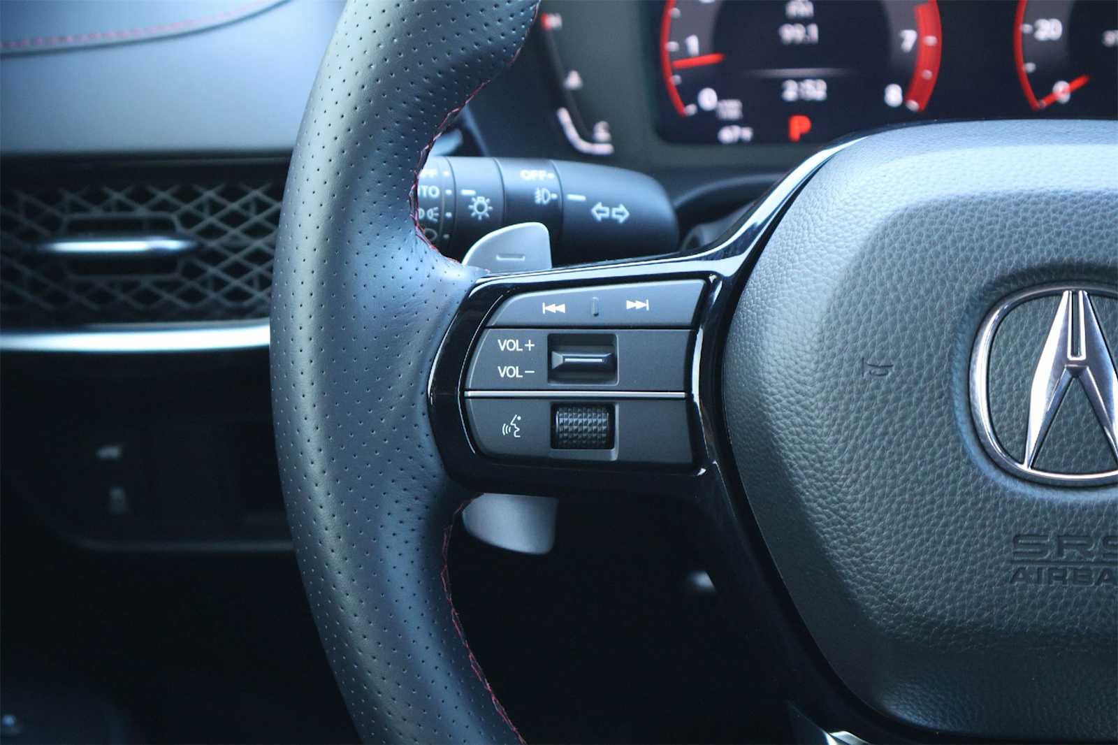 Thumbnail: 2025 Acura ADX - 22