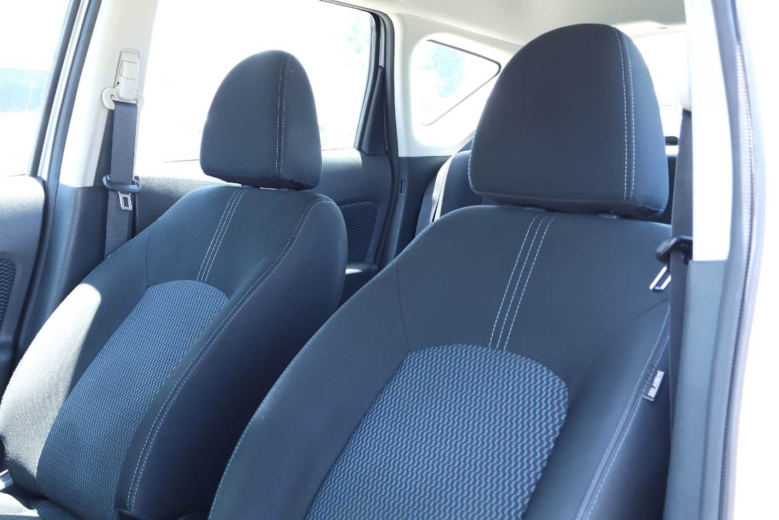 Thumbnail: 2016 Nissan Versa Note - 11
