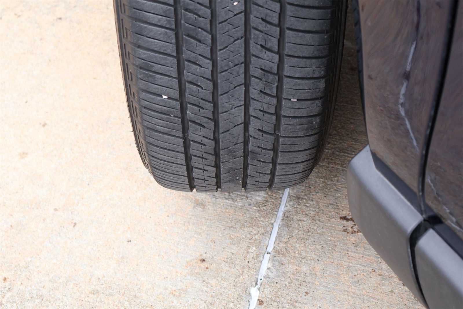 Thumbnail: 2024 Toyota Venza - 30