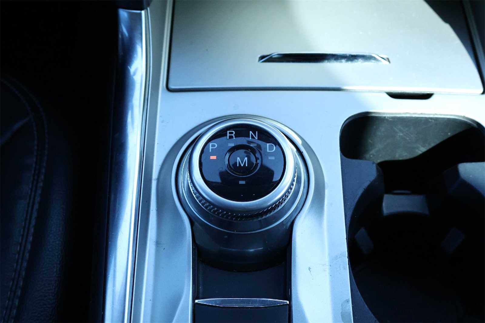 Thumbnail: 2020 Ford Explorer - 17