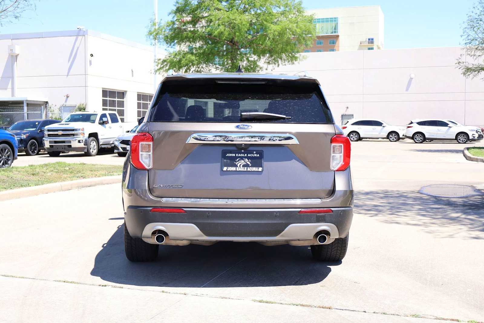 Thumbnail: 2021 Ford Explorer - 5