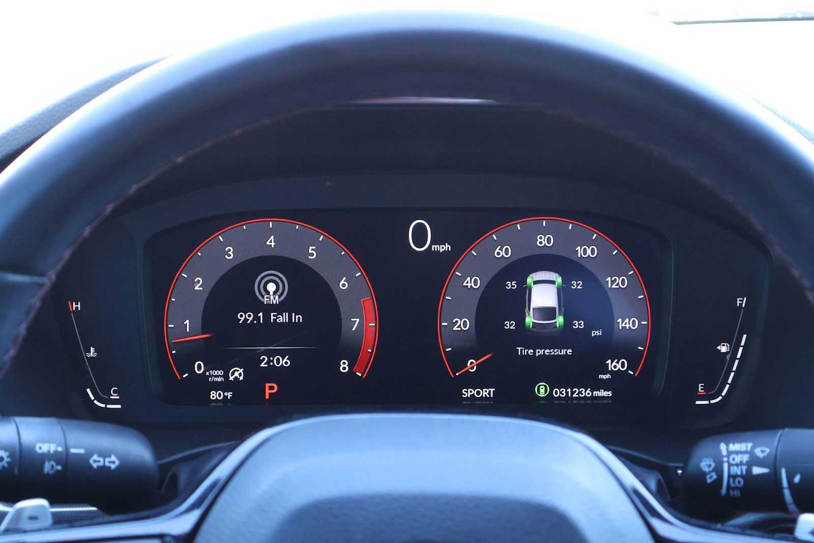 Thumbnail: 2025 Acura Integra - 18