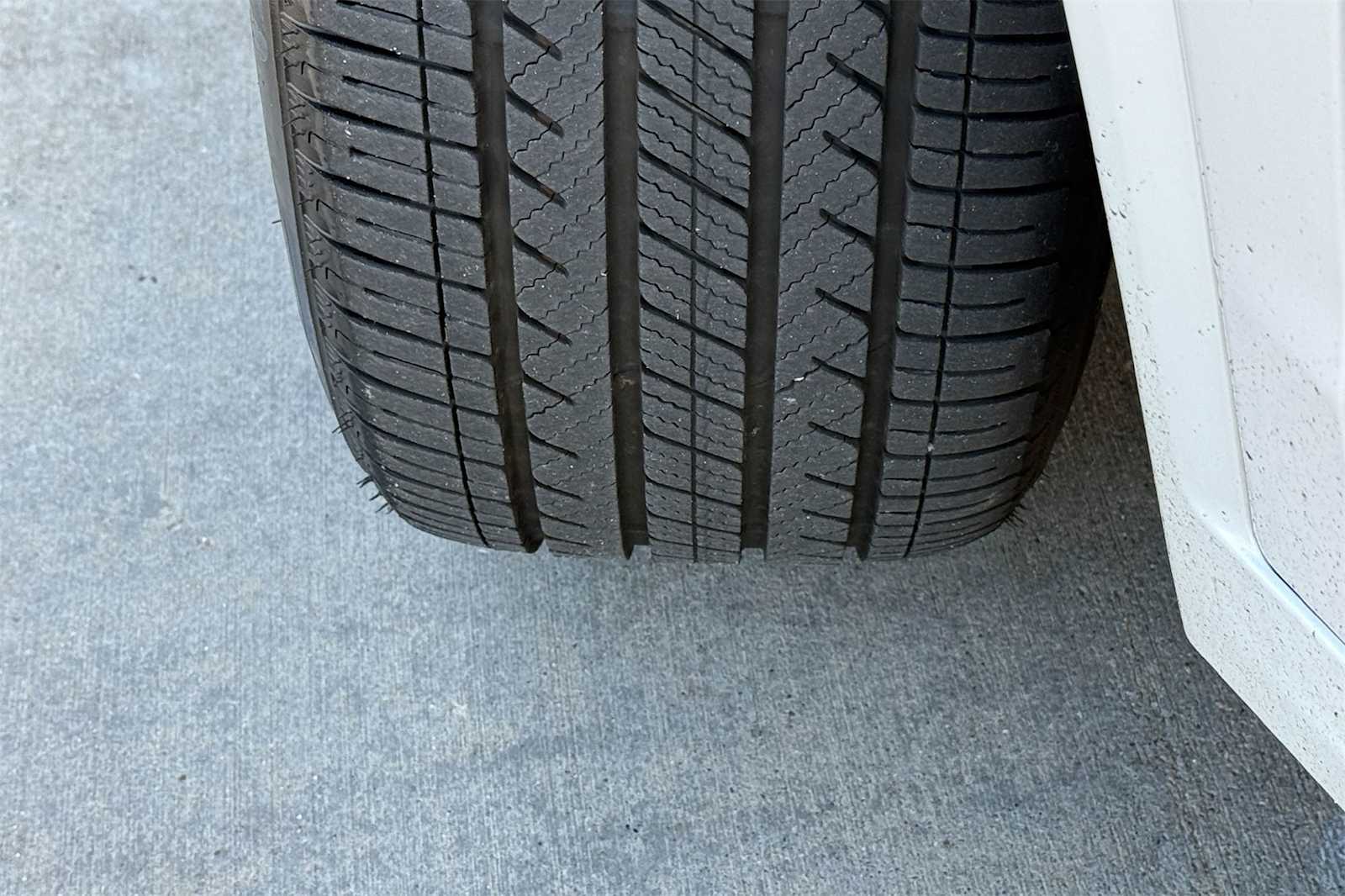 Thumbnail: 2025 Acura MDX - 30