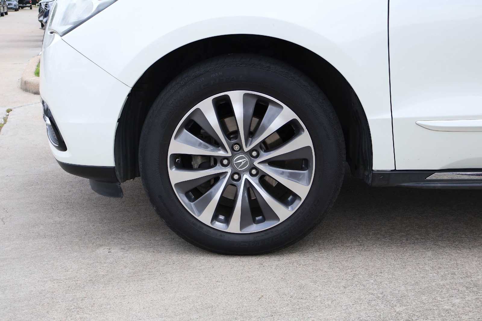 Thumbnail: 2015 Acura MDX - 8