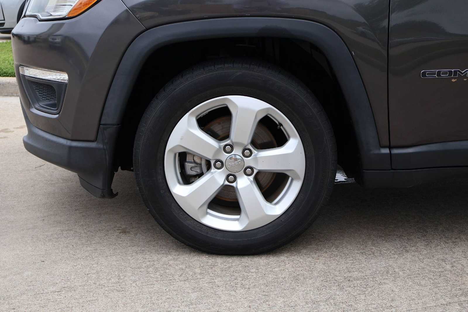 Thumbnail: 2019 Jeep Compass - 8