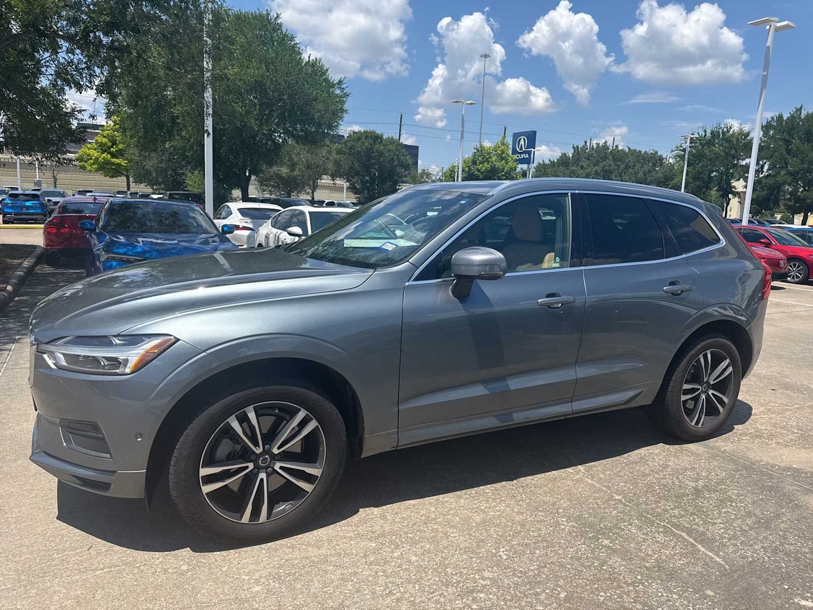 2018 Volvo XC60  -
                  Katy, TX