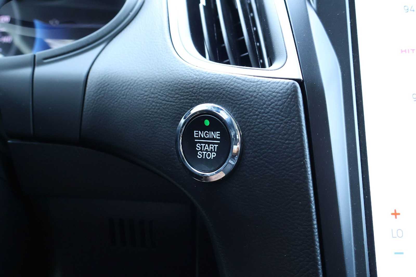 Thumbnail: 2024 Ford Edge - 25