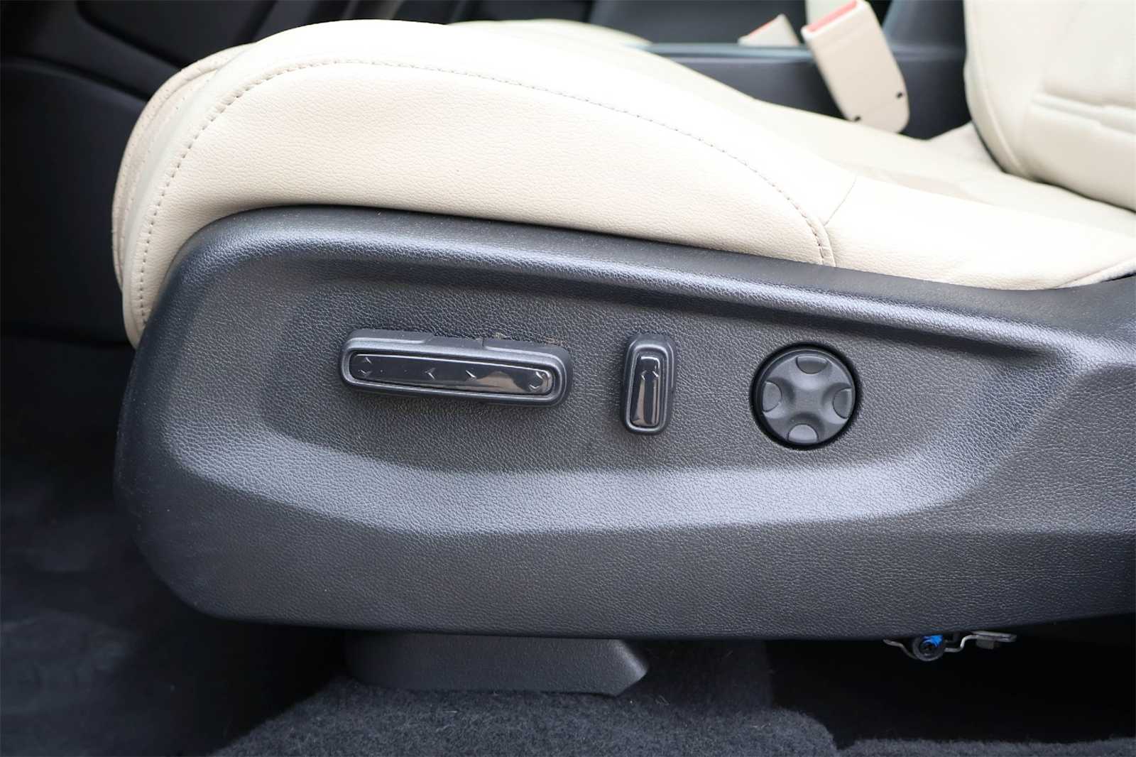 Thumbnail: 2021 Honda CR-V - 24