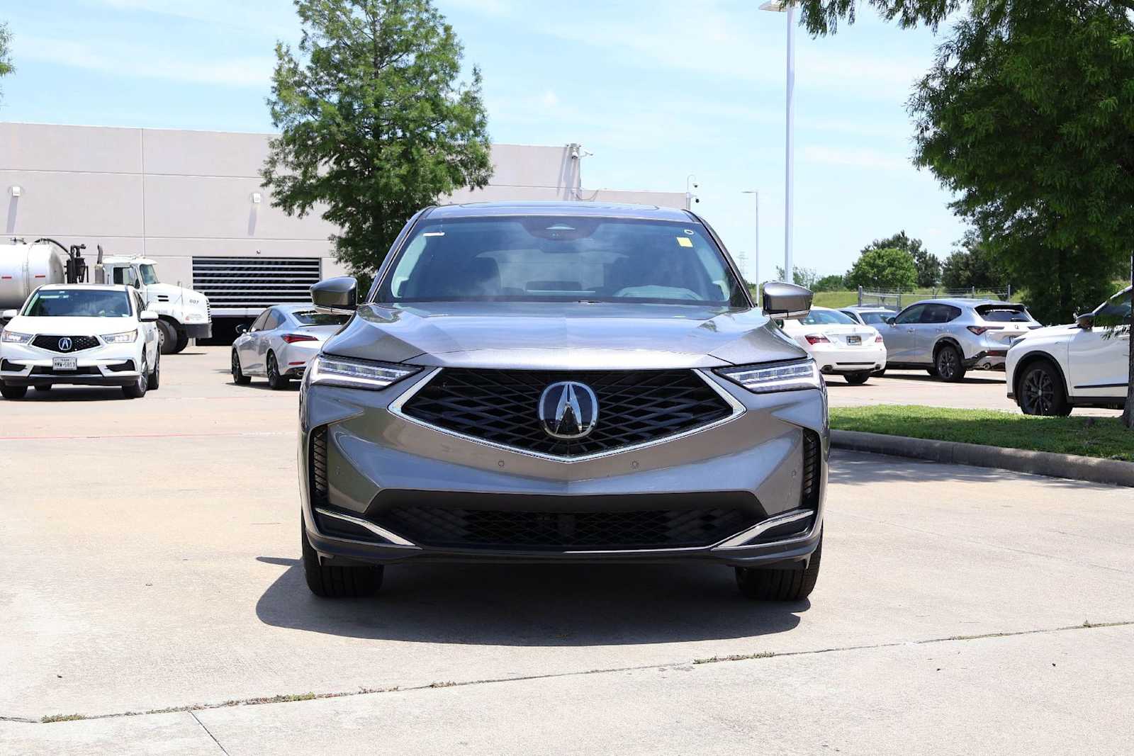 Thumbnail: 2026 Acura MDX - 6