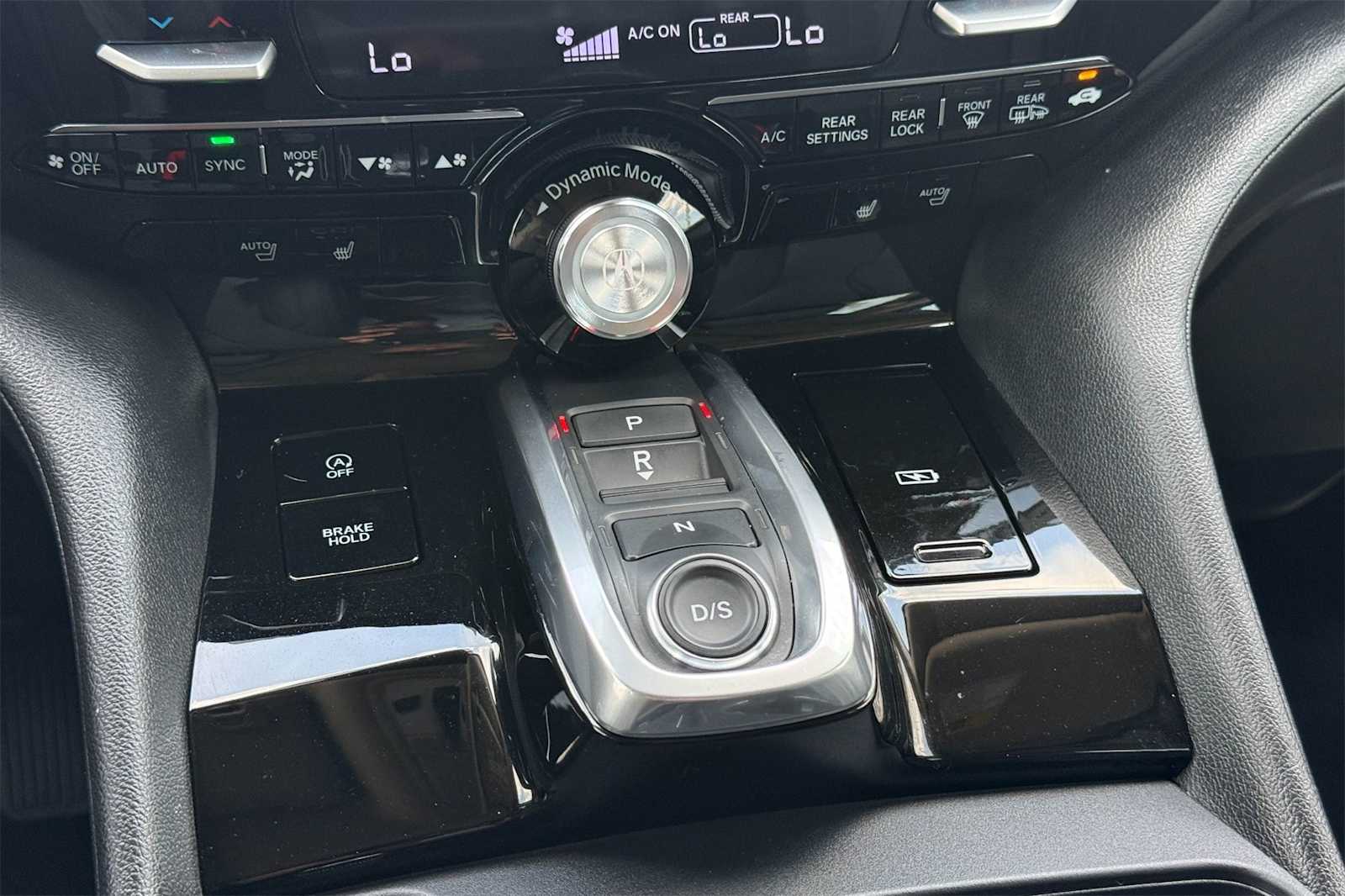 Thumbnail: 2025 Acura MDX - 17