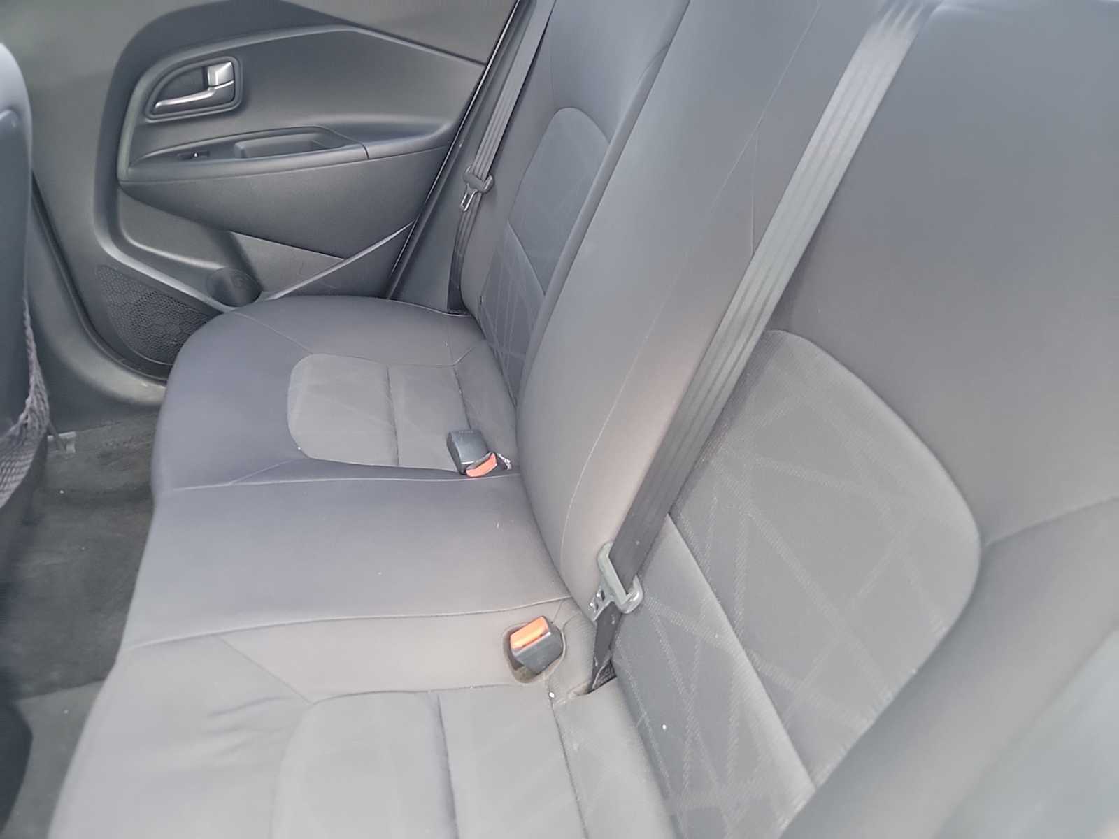 Thumbnail: 2013 Kia Rio - 10