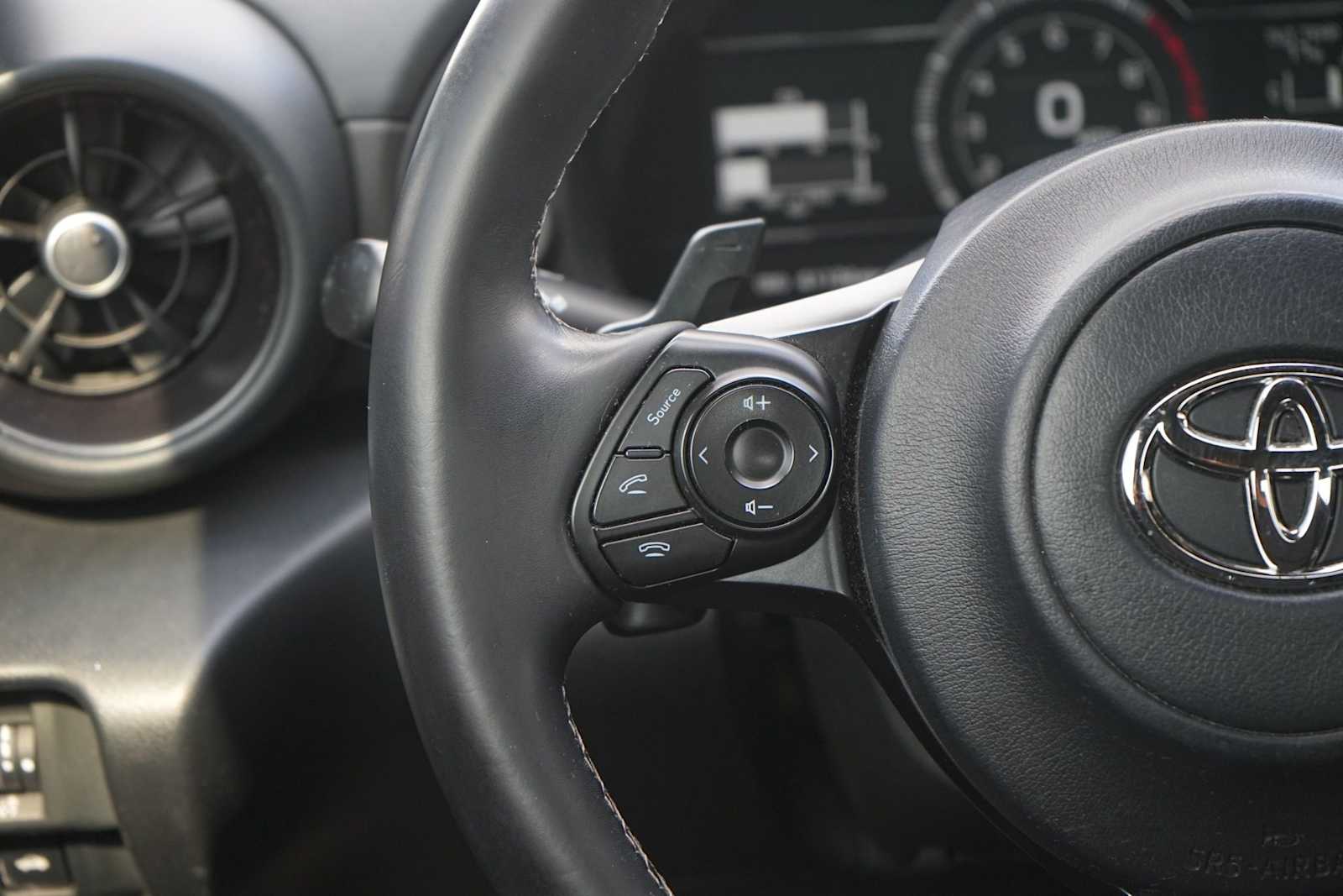 Thumbnail: 2022 Toyota GR86 - 17