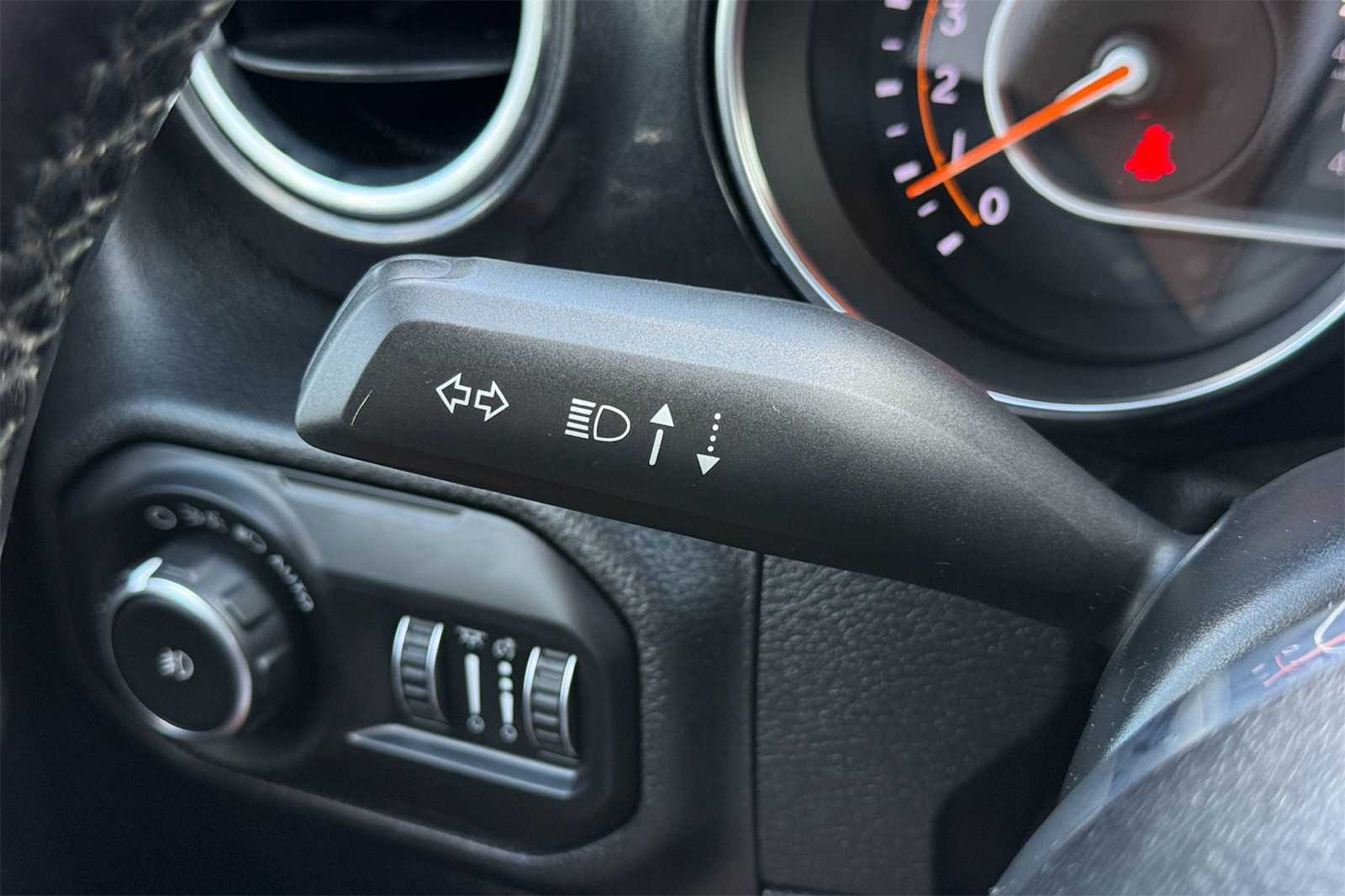 Thumbnail: 2021 Jeep Wrangler - 26