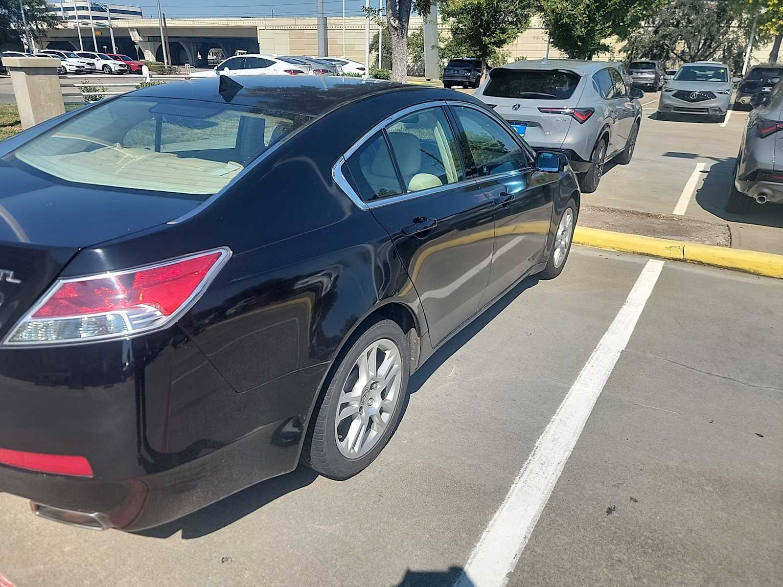 Thumbnail: 2010 Acura TL - 4
