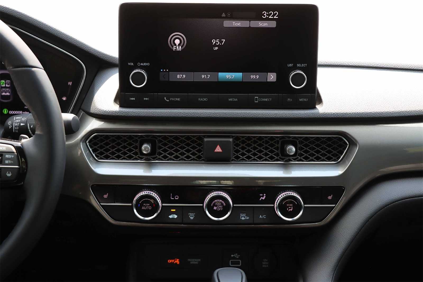 Thumbnail: 2025 Acura Integra - 17