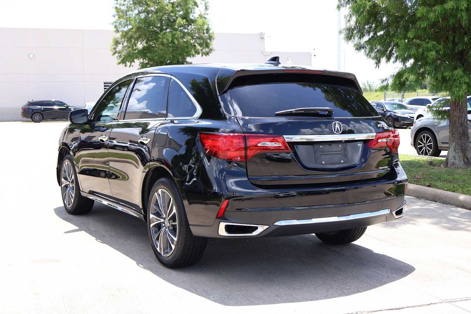 Thumbnail: 2020 Acura MDX - 3