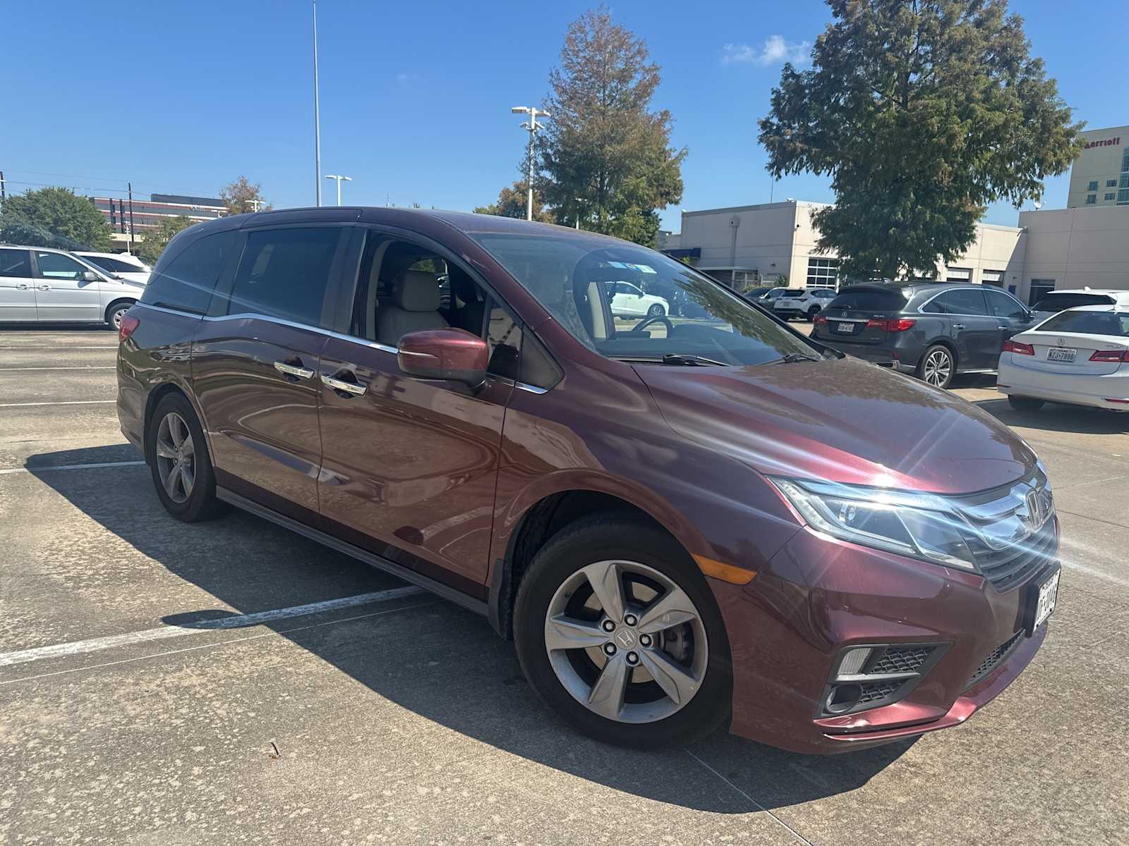 Thumbnail: 2018 Honda Odyssey - 4