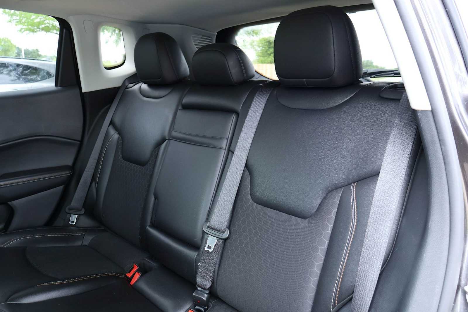 Thumbnail: 2019 Jeep Compass - 13
