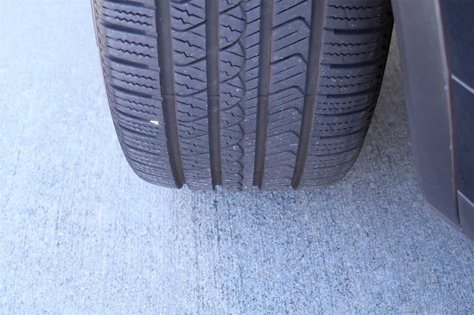 Thumbnail: 2014 Porsche Cayenne - 30