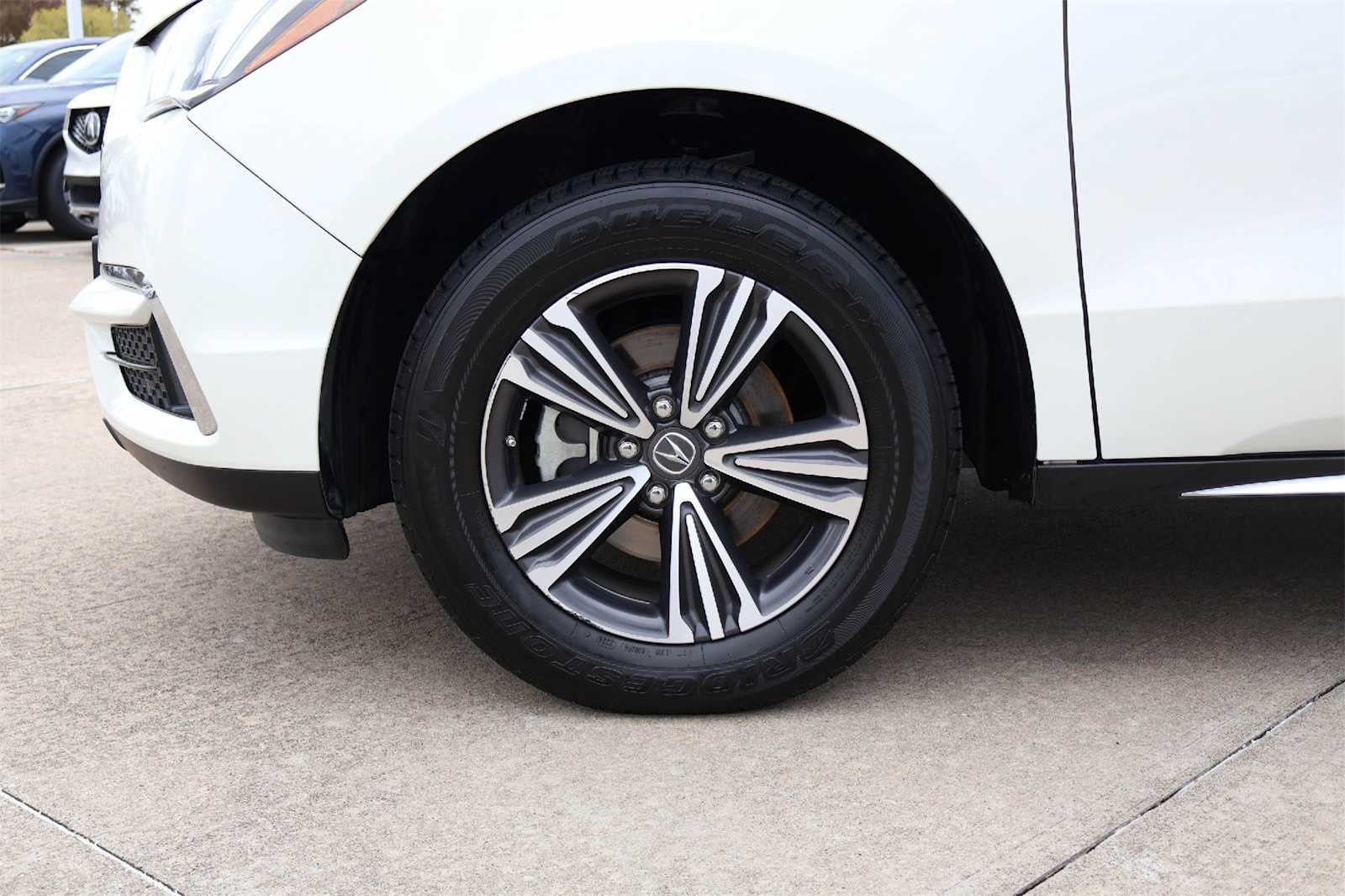 Thumbnail: 2017 Acura MDX - 8