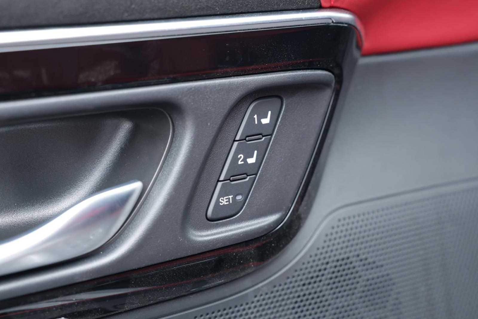 Thumbnail: 2025 Acura ADX - 25