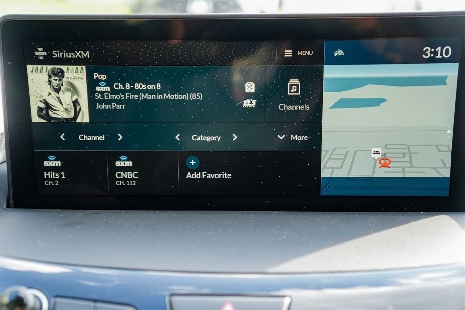 Thumbnail: 2025 Acura RDX - 16