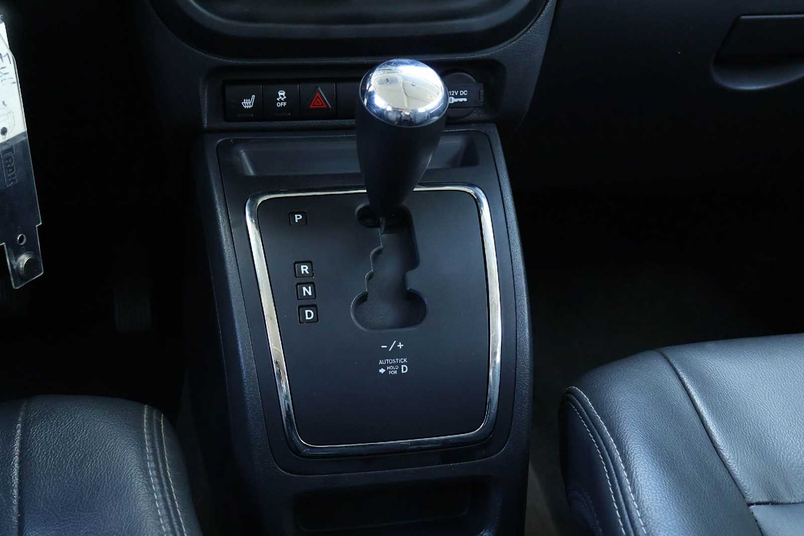 Thumbnail: 2016 Jeep Patriot - 17