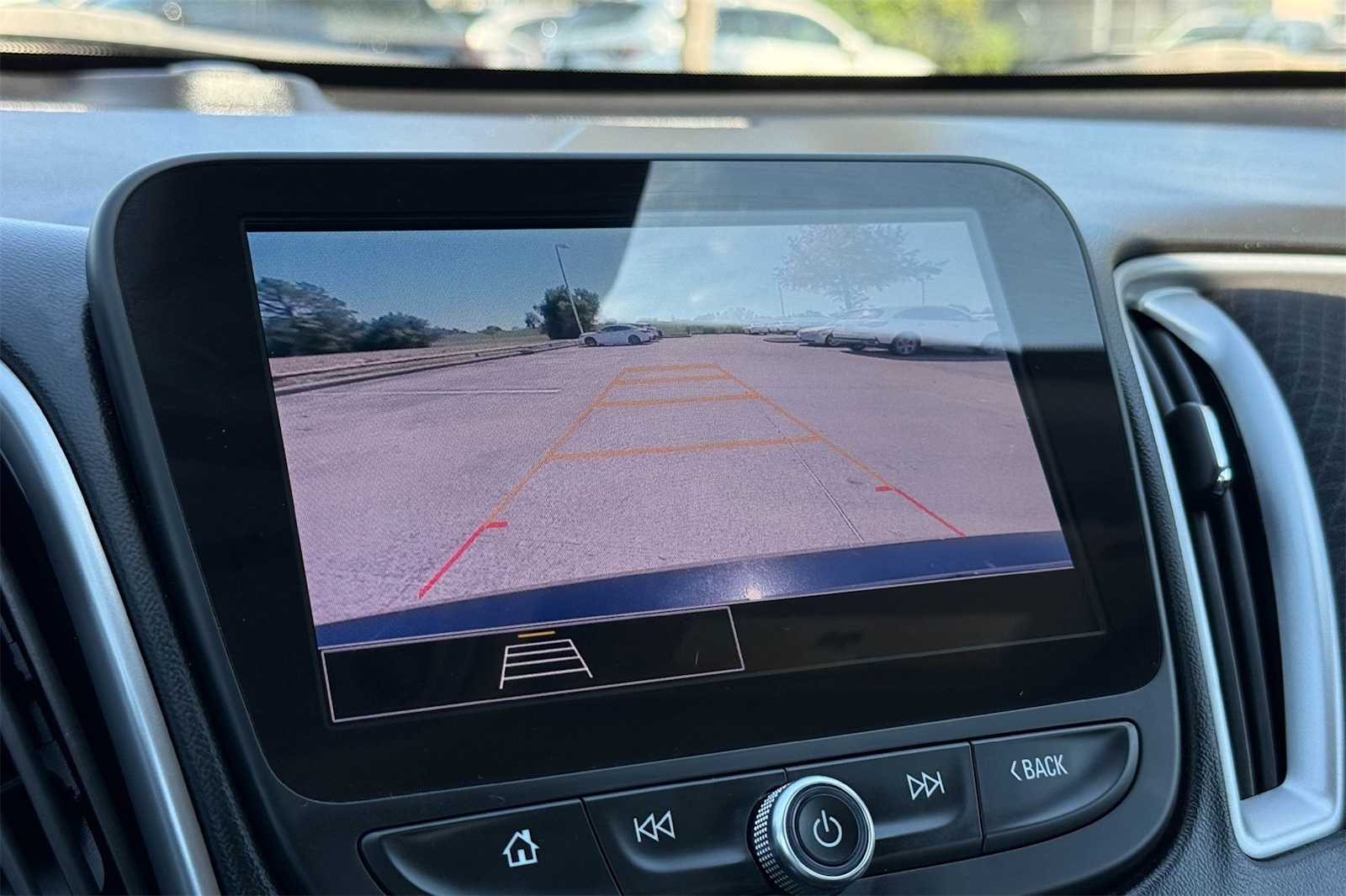 Thumbnail: 2024 Chevrolet Malibu - 29